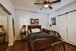 7301 HILLSVIEW Court, West Hills CA: 