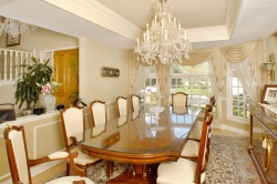24012 Chestnut Way , Calabasas CA: 
