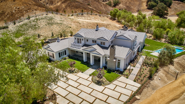 5202 SCOTT ROBERTSON , Hidden Hills CA: 