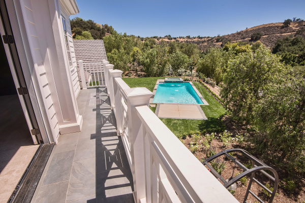 5202 SCOTT ROBERTSON , Hidden Hills CA: 