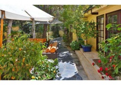 4527 Park Allegra , Calabasas CA: 