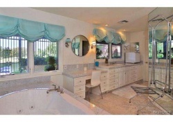 4527 Park Allegra , Calabasas CA: 
