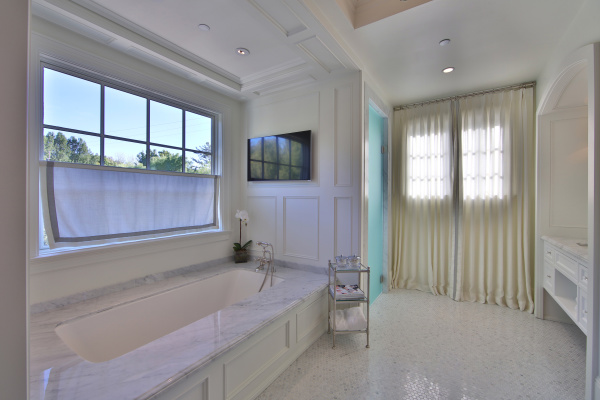 5330 Jed Smith Road, Hidden Hills CA: 