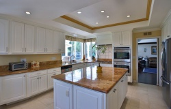 4424   Dulcinea  Court , Woodland Hills CA: 