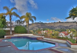 24929 Lorena Drive, Calabasas CA: 