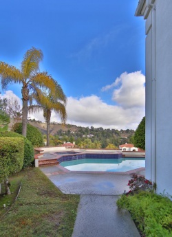24929 Lorena Drive, Calabasas CA: 