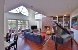 24929 Lorena Drive, Calabasas CA: 