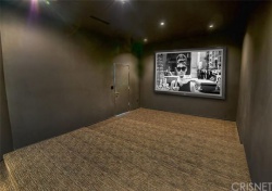 42   Cinch  Road, Bell Canyon CA: 