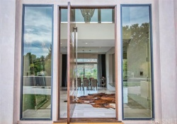 42   Cinch  Road, Bell Canyon CA: 
