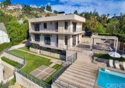 42   Cinch  Road, Bell Canyon CA: 