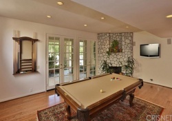 4120 Vicasa Drive, Calabasas CA: 