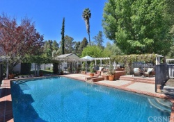 5525   Paradise Valley  Road, Hidden Hills CA: 