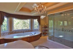 5356 Wellesley Drive , Calabasas CA: 