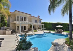 4509 ALTA TUPELO Drive, Calabasas : 