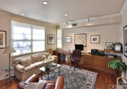 4509 ALTA TUPELO Drive, Calabasas : 