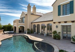 25491 Prado De Amor   , Calabasas CA: 