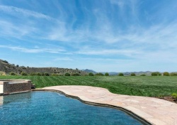 25491 Prado De Amor   , Calabasas CA: 