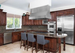 25491 Prado De Amor   , Calabasas CA: 