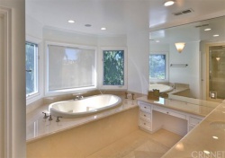 24944 Jim Bridger Road, Hidden Hills CA: 