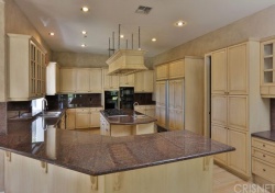 4218 Vicasa Drive, Calabasas CA: 