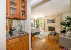 4603 Park Mirasol, Calabasas : 