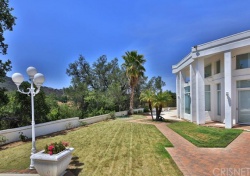 23476   Palm  Drive, Calabasas CA: 