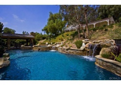5421 Round Meadow Road, Hidden Hills CA: 