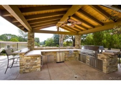 5421 Round Meadow Road, Hidden Hills CA: 