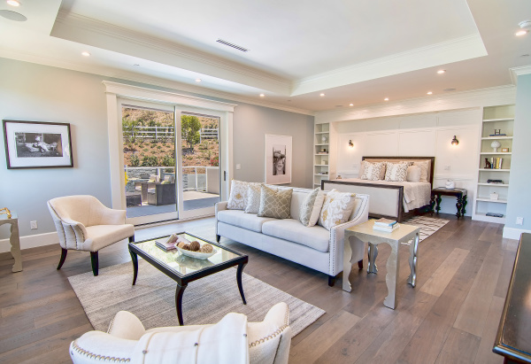 25081 Lewis and Clark, Hidden Hills CA: 