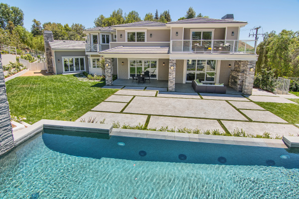 25081 Lewis and Clark, Hidden Hills CA: 