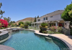 25448   CUMBERLAND  Lane, Calabasas CA: 