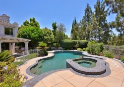 25448   CUMBERLAND  Lane, Calabasas CA: 