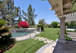 25448   CUMBERLAND  Lane, Calabasas CA: 