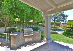 25448   CUMBERLAND  Lane, Calabasas CA: 