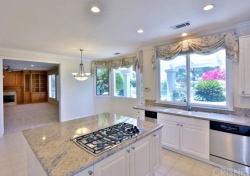 25448   CUMBERLAND  Lane, Calabasas CA: 