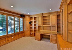 25448   CUMBERLAND  Lane, Calabasas CA: 