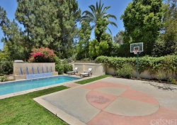 5307 NEWCASTLE Lane, Calabasas CA: 
