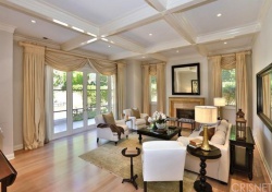 5307 NEWCASTLE Lane, Calabasas CA: 