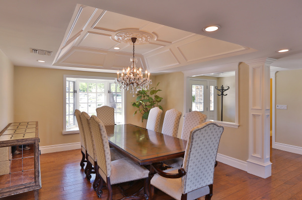 5382 Scott Robertson Road, Hidden Hills CA: 