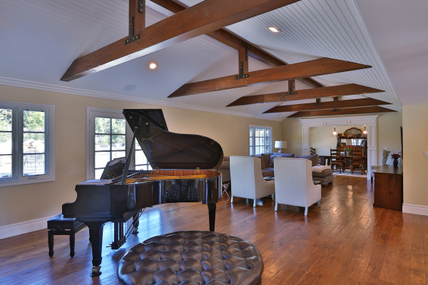 5382 Scott Robertson Road, Hidden Hills CA: 