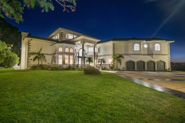 23590 Park South, Calabasas CA: 