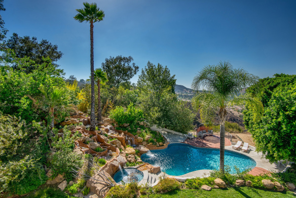 23590 Park South, Calabasas CA: 