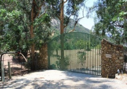 24940 BOB BATCHELOR Road, Calabasas CA: 