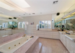 25040 REY ALBERTO Court, Calabasas CA: 