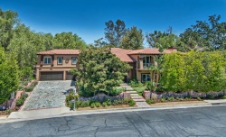 5056 Parkway Calabasas, Calabasas CA: 