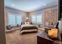 5056 Parkway Calabasas, Calabasas CA: 