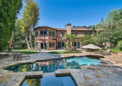 5056 Parkway Calabasas, Calabasas CA: 