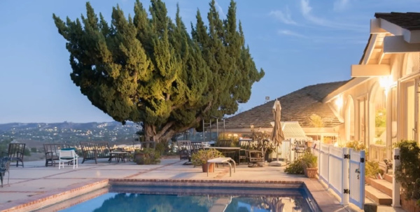 5550 Bonneville Road, Hidden Hills CA: 
