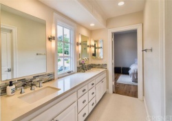 29343 Wagon Road, Agoura Hills CA: 