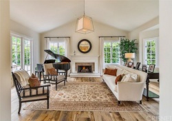 29343 Wagon Road, Agoura Hills CA: 